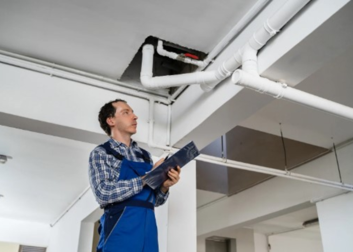 Barulhos misteriosos no condomínio? Pode ser golpe de aríete